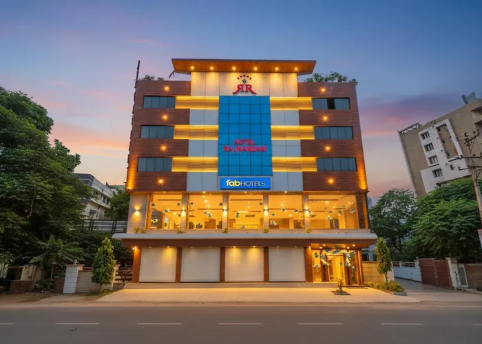 Fabhotel Rajnandani Residency BhawarkuaAirport Hotel